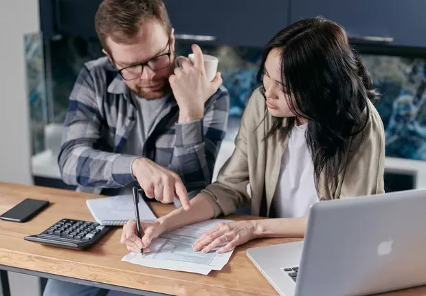 Cómo Tomar el Control de Sus Finanzas